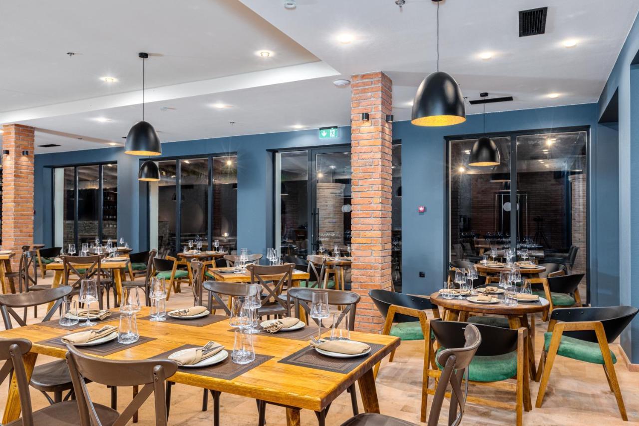 Hotel Qvevrebi Telavi Esterno foto